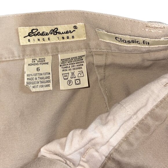Eddie Bauer Classic Fit 90's Pleated 'Mom Shorts'-Khaki-Size 6-GUC - Picture 3 of 5